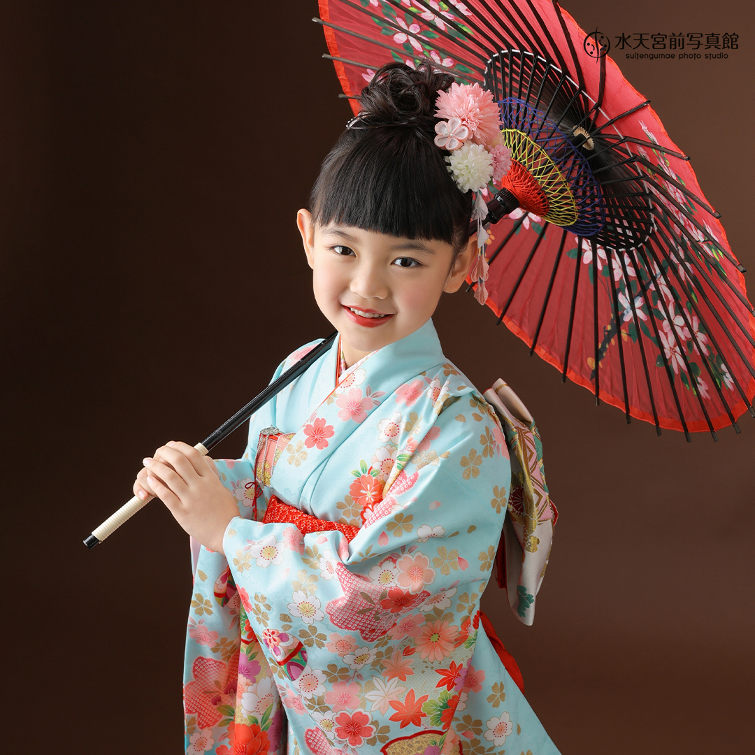 水天宮 7歳七五三】自然な笑顔やしぐさがとても美しいお姫さま💕 | 初