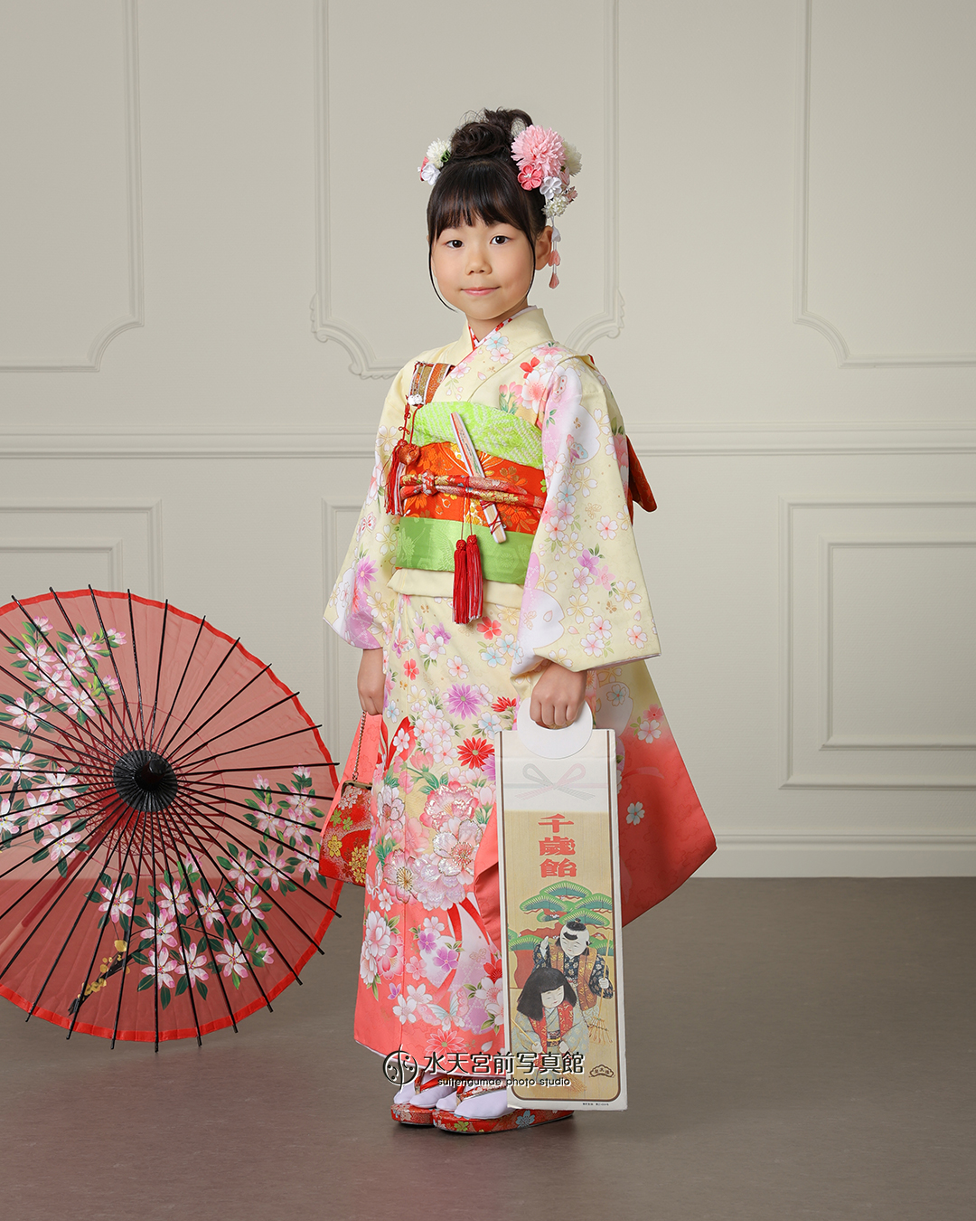 古布　昭和初期綸子一つ身晴れ着 　七五三 水天宮 7歳七五三】所作も表情もお見事でございました💕 | 初宮参り